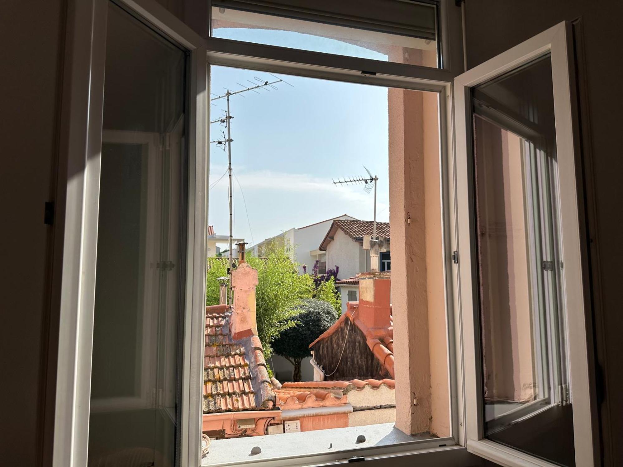 Climatise Avec Wi-fi Et Netflix - Fac, Gare & Centre A Pied *